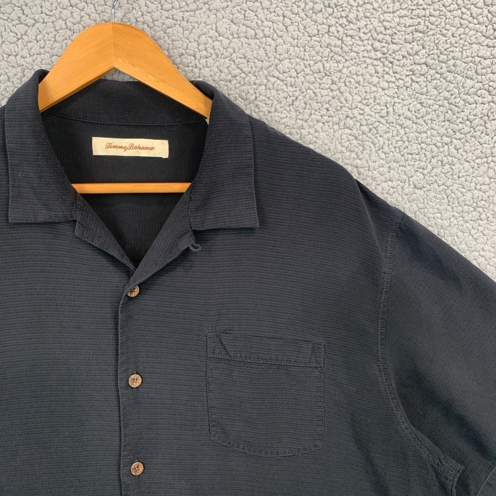 Tommy Bahama Black 100% Silk Camp Shirt Men's XL Button Down Short Sleeve Logo - Picture 2 of 7